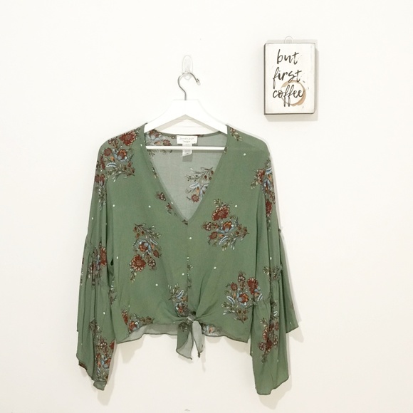 Lavender Field | Floral Bell Sleeve Top | 0003 - Picture 1 of 6